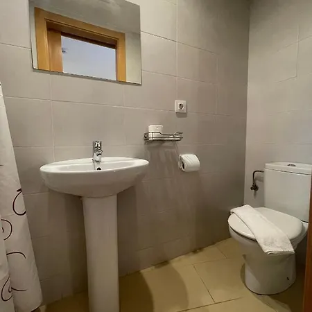 Pensión P&r Hostals Codolar *